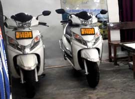 scooty on rent in nainital on manohar guest house