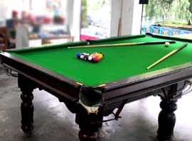 pool table in manohar guest house