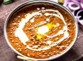 order dal makhani in mahohar guest house